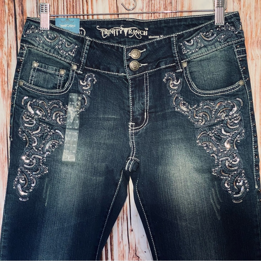 Trinity Ranch Bootcut Jeans - Picture 4 of 15